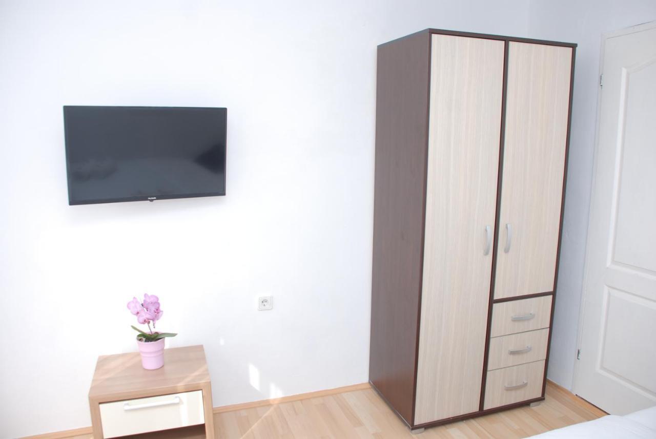 Apartment Danubius Donji Milanovac Exterior photo